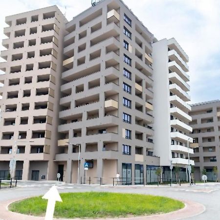 Apartman Iman With Privat Garage Parking Free Apartment Caşonia Exterior foto